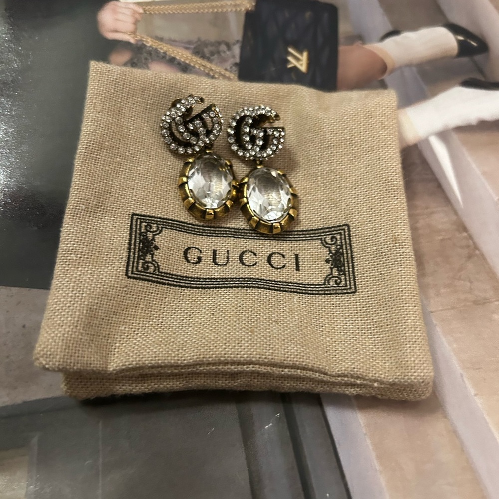 Authentic✨GUCCI Double G Earrings with Clear Crystals